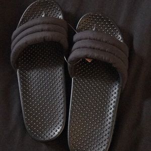 VS sandals Pink brand